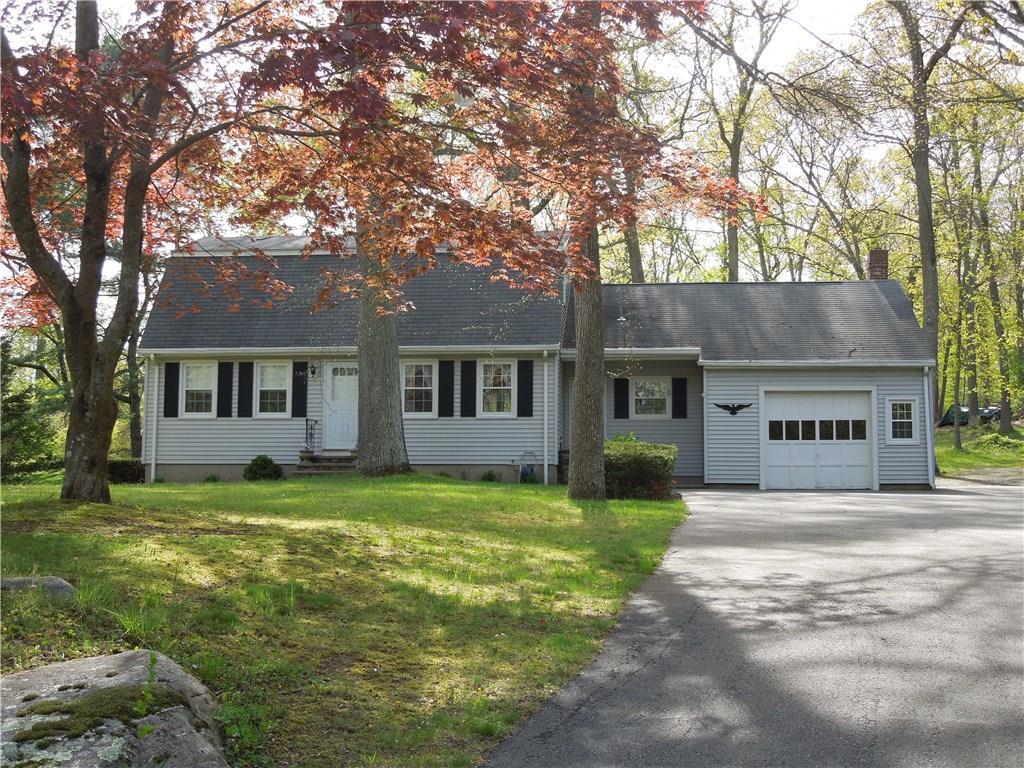 19 Hunters Path Clinton, CT 06413 - Photo 1 of 1 a front view of a house with yard and green space