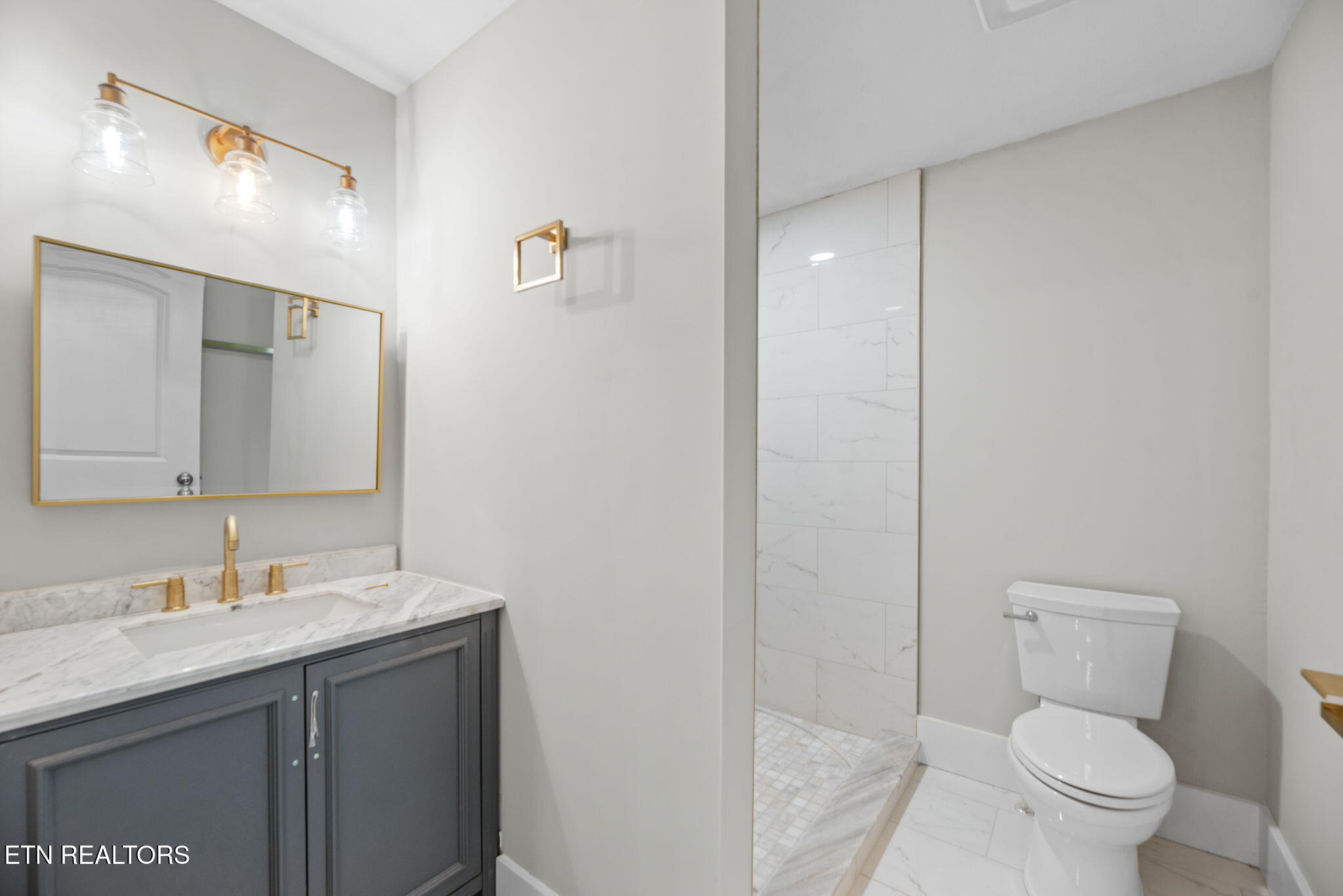 1384 Coal Hill Road Harriman, TN 37748 - Photo 16 of 38 16-web-or-mls-ClHll1384 (39)