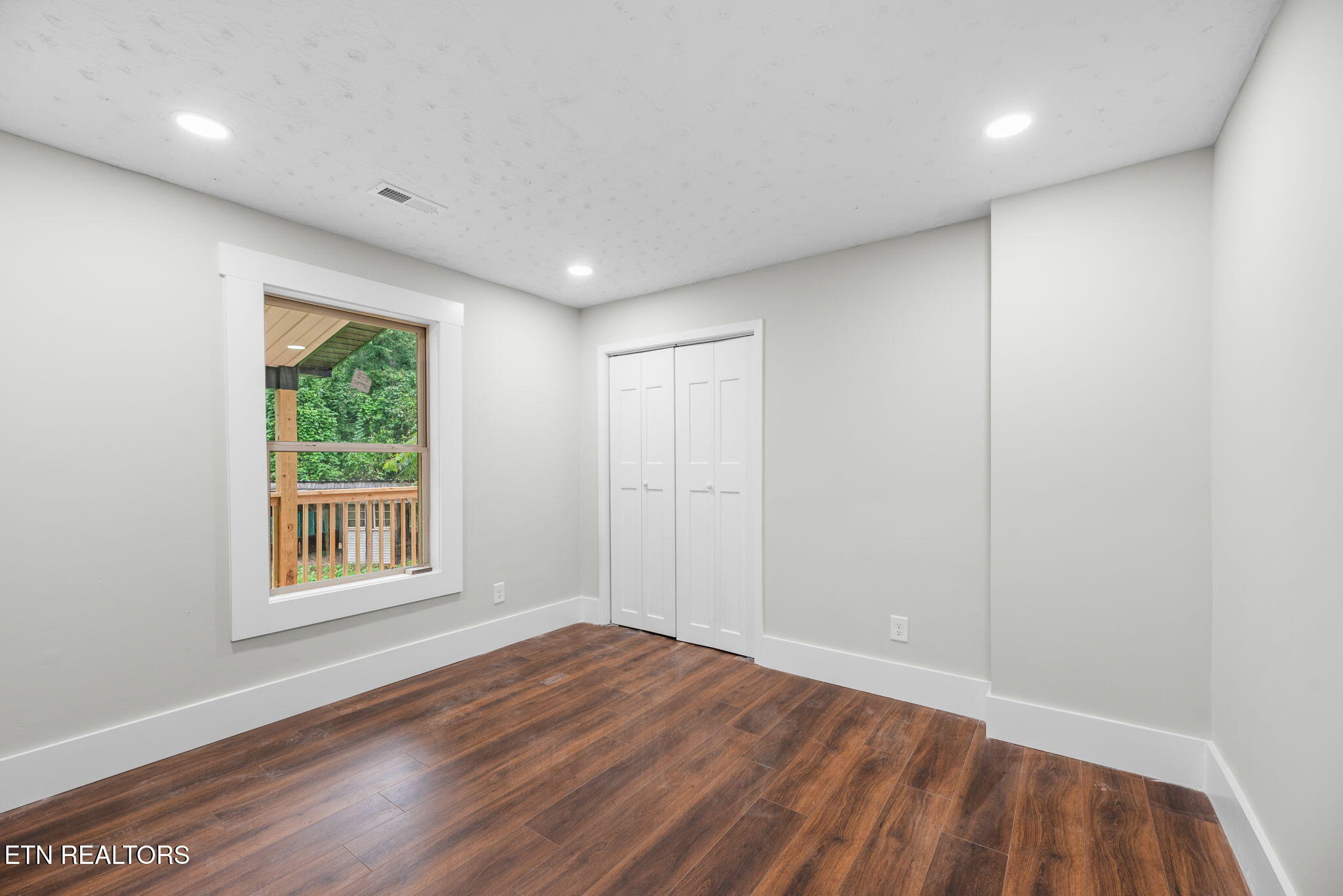 1384 Coal Hill Road Harriman, TN 37748 - Photo 18 of 38 18-web-or-mls-ClHll1384 (45)