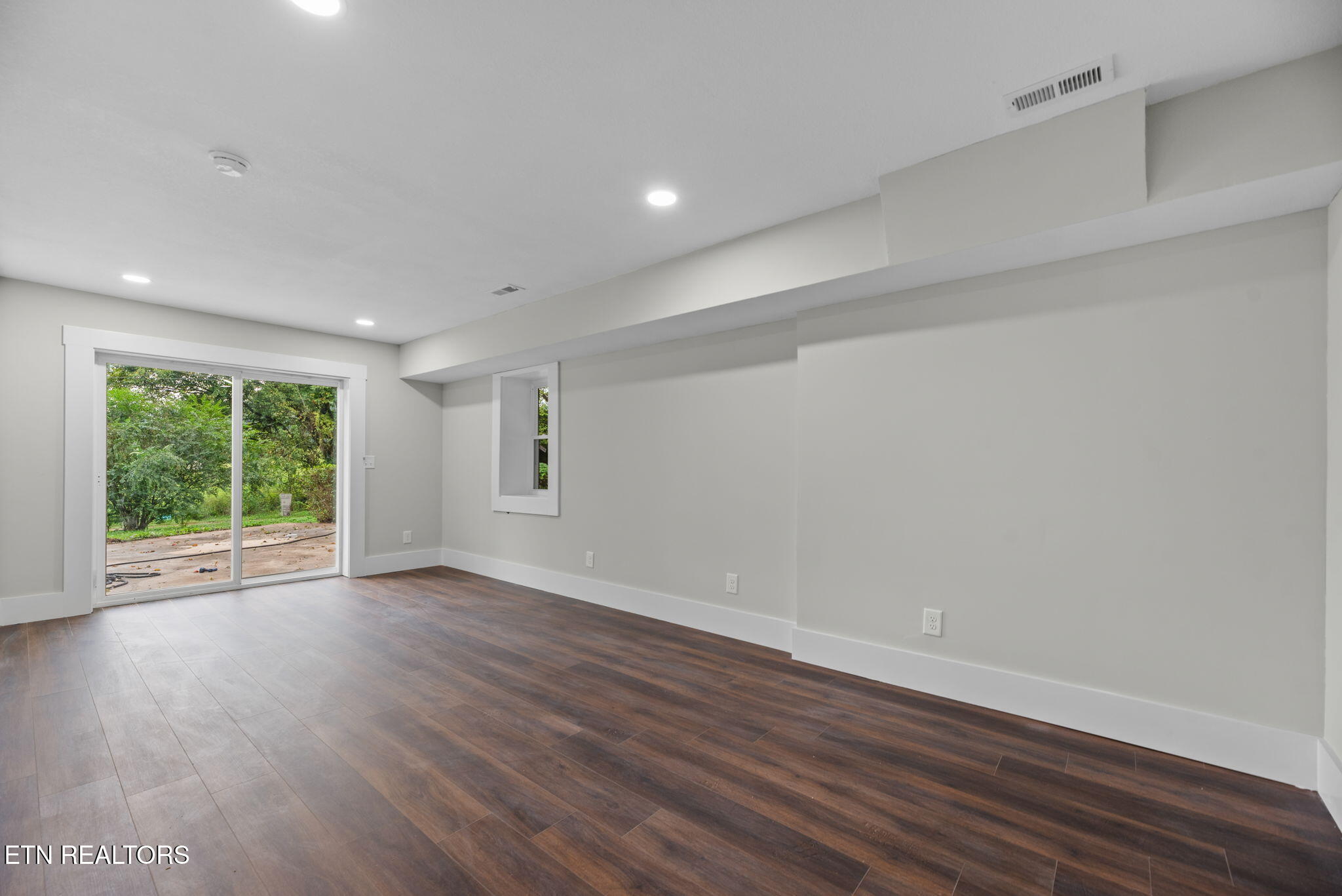 1384 Coal Hill Road Harriman, TN 37748 - Photo 22 of 38 22-web-or-mls-ClHll1384 (87)