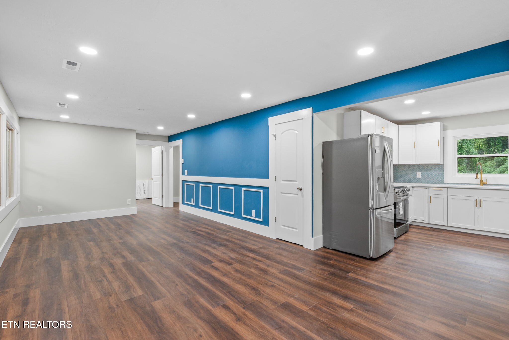 1384 Coal Hill Road Harriman, TN 37748 - Photo 3 of 38 3-web-or-mls-ClHll1384 (24)