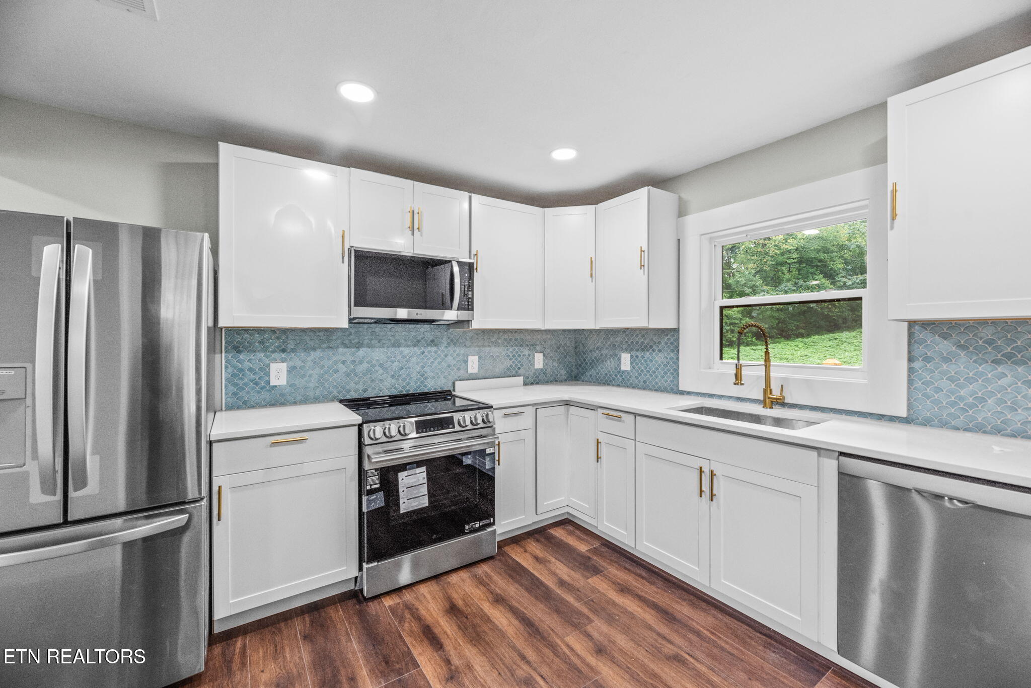 1384 Coal Hill Road Harriman, TN 37748 - Photo 8 of 38 8-web-or-mls-ClHll1384 (54)