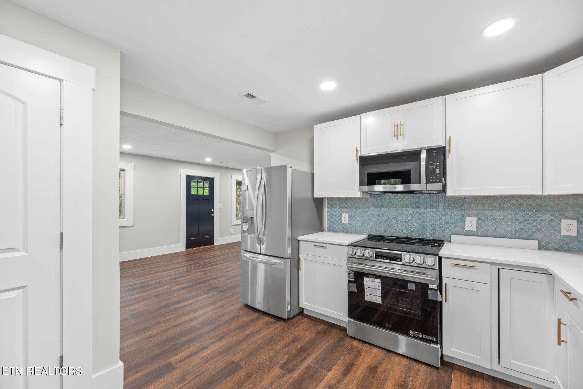 1384 Coal Hill Road Harriman, TN 37748 - Photo 9 of 38 9-web-or-mls-ClHll1384 (57)