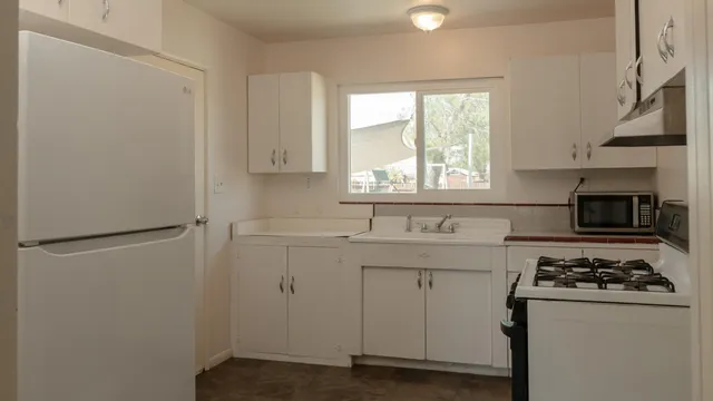 $263,000 | 4810 Cebrian Avenue, New Cuyama, CA 93254