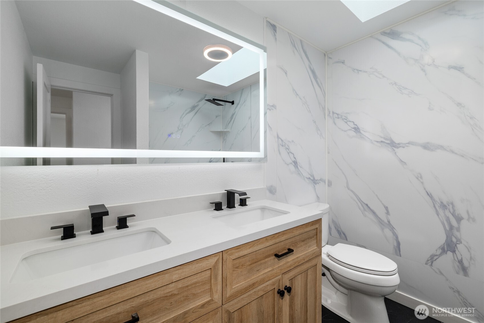 9926 71st Street Southwest Lakewood, WA 98498 - Photo 13 of 40