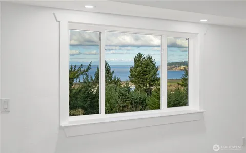 $1,150,000 | 9926 71st Street Southwest, Lakewood, WA 98498