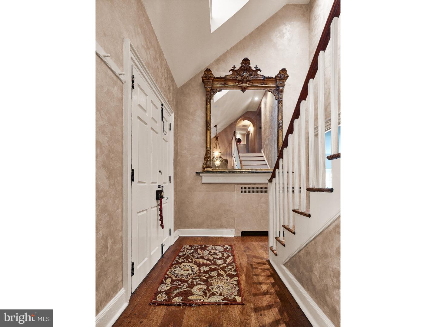 2 Forge Hill Way Media, PA 19063 - Photo 6 of 25 Gallery Image 6