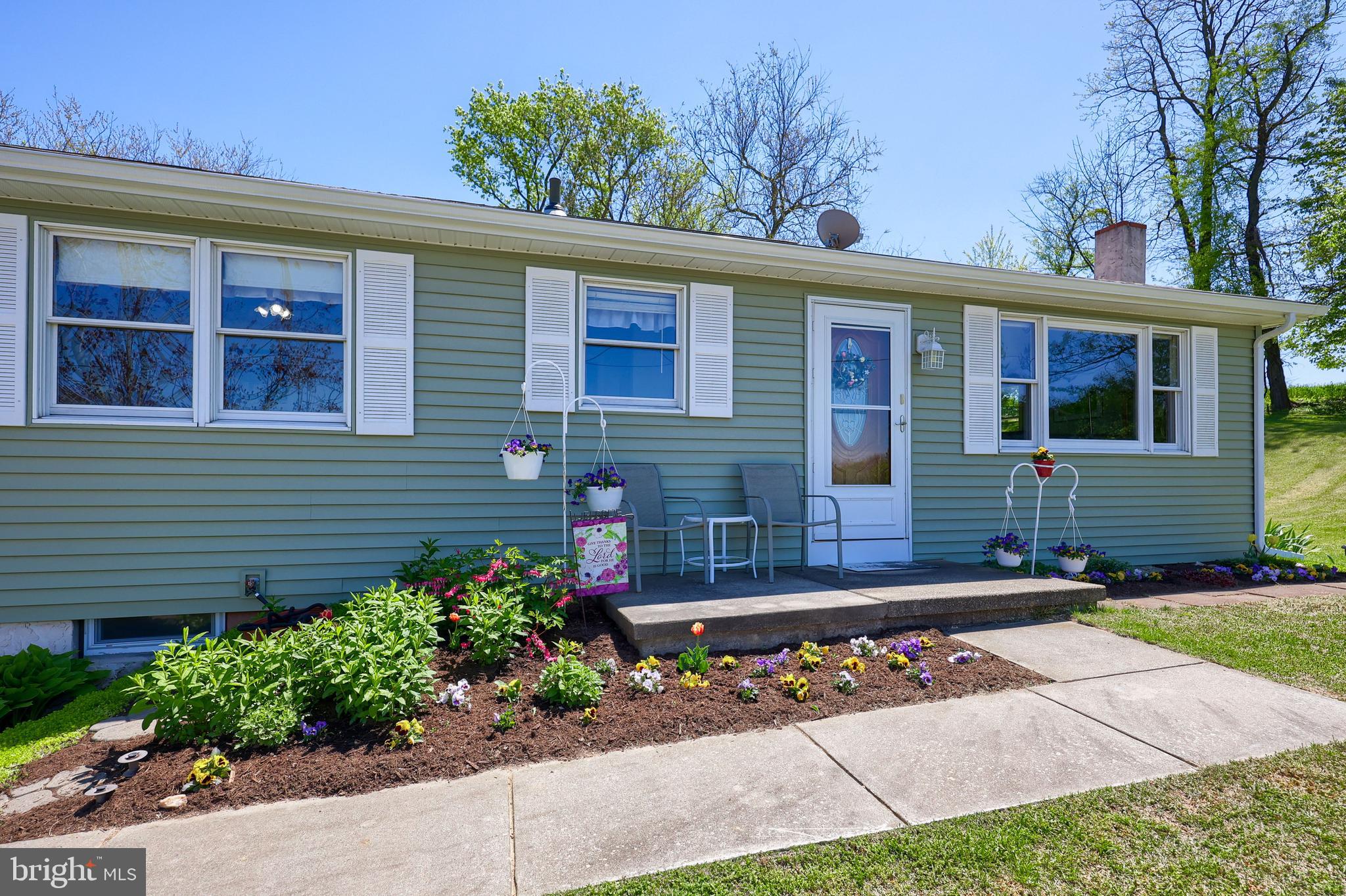 147 Radcliff Road Willow Street, PA 17584 - Photo 3 of 41