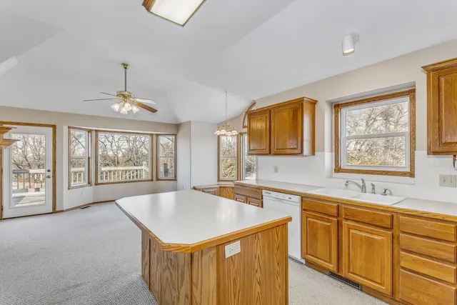 $340,000 | 1067 Northeast 70 Avenue, Kingman, KS 67068