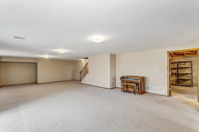 $340,000 | 1067 Northeast 70 Avenue, Kingman, KS 67068