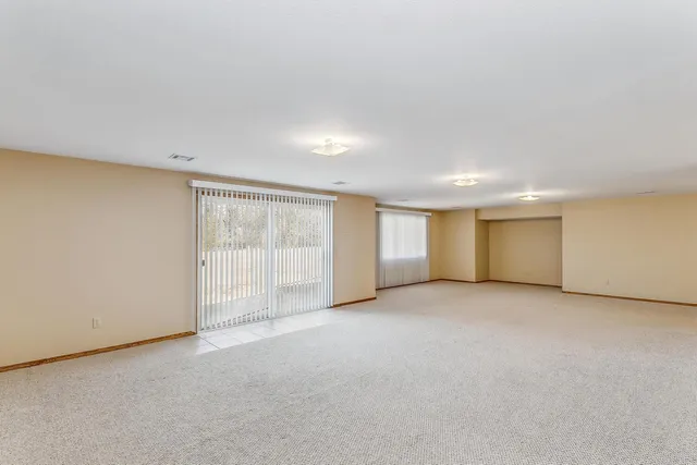 $340,000 | 1067 Northeast 70 Avenue, Kingman, KS 67068