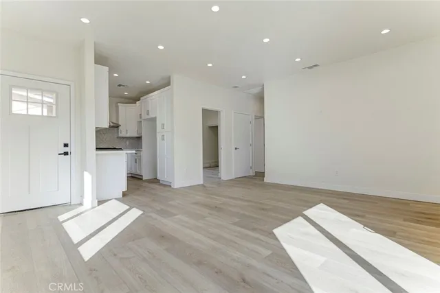 $1,695,000 | 3055 Sycamore Avenue, La Crescenta, CA 91214