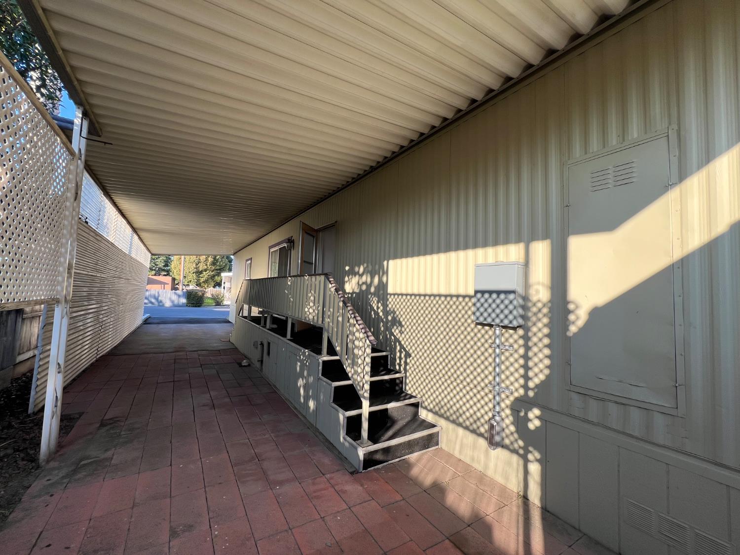 3955 Coffee Road, Unit 53 Modesto, CA 95355 - Photo 4 of 39