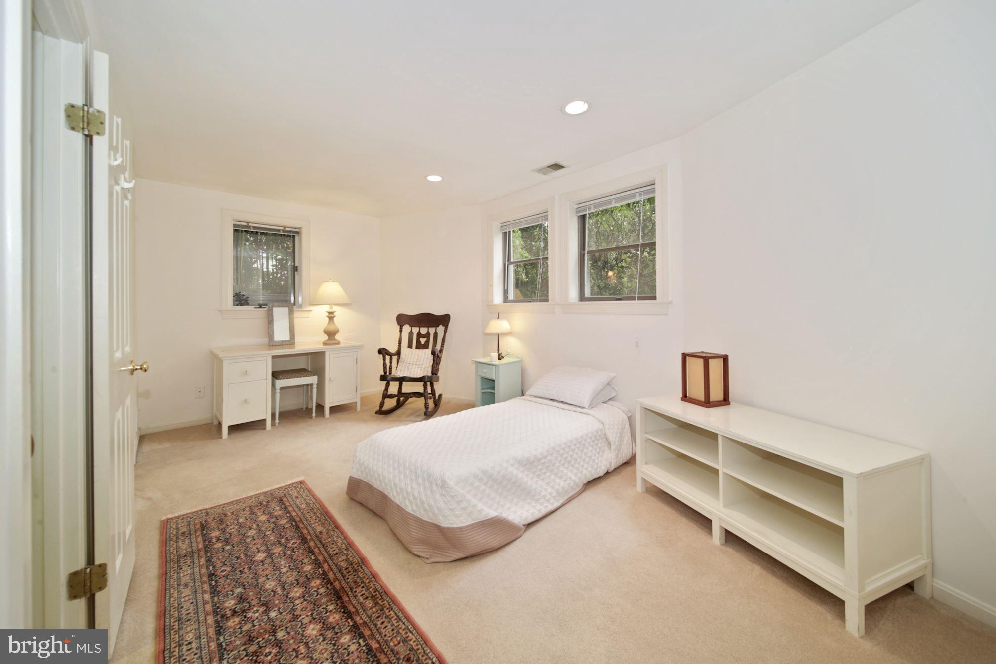 5211 Goddard Road Bethesda, MD 20814 - Photo 31 of 41 Lower level bedroom
