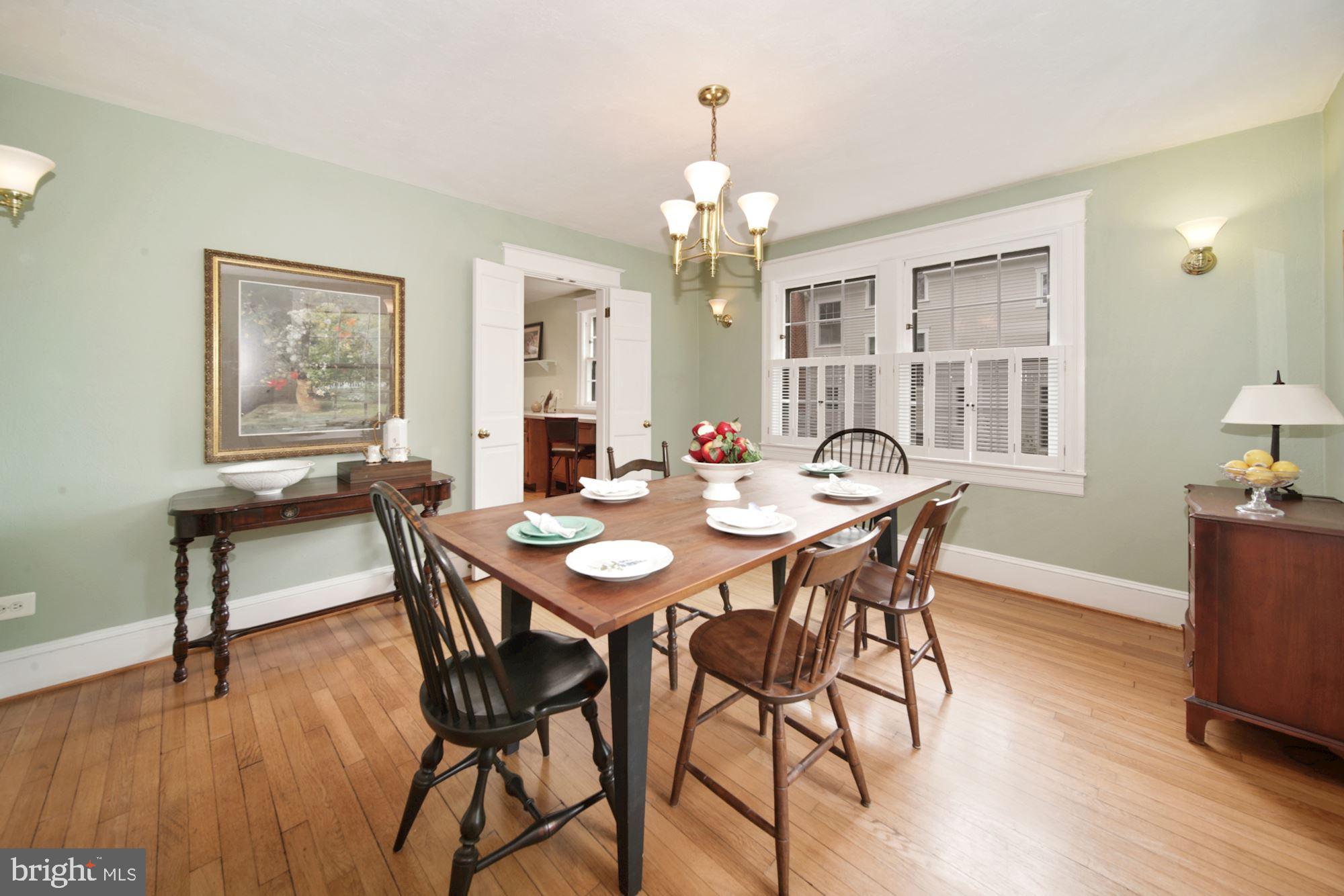 5211 Goddard Road Bethesda, MD 20814 - Photo 8 of 41 Separate dining room
