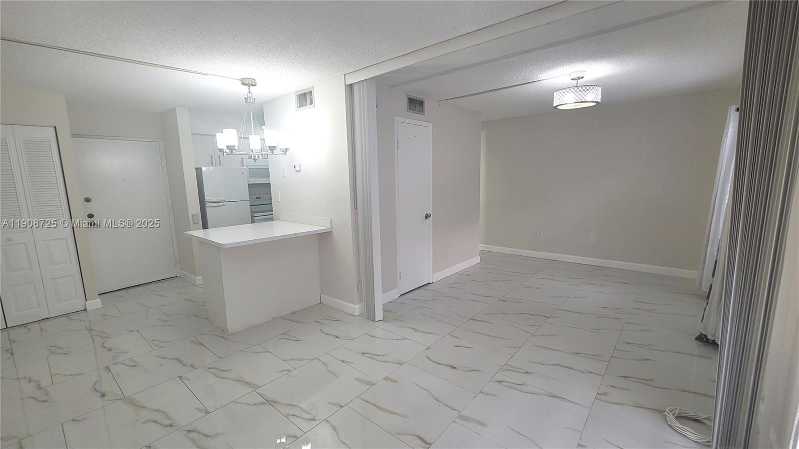 5201 Northwest 7th Street, Unit 106 Miami, FL 33126 - Photo 7 of 20