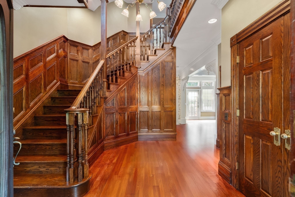 2 Country Way Hopkinton, MA 01748 - Photo 18 of 38