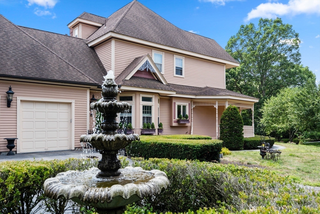 2 Country Way Hopkinton, MA 01748 - Photo 4 of 38