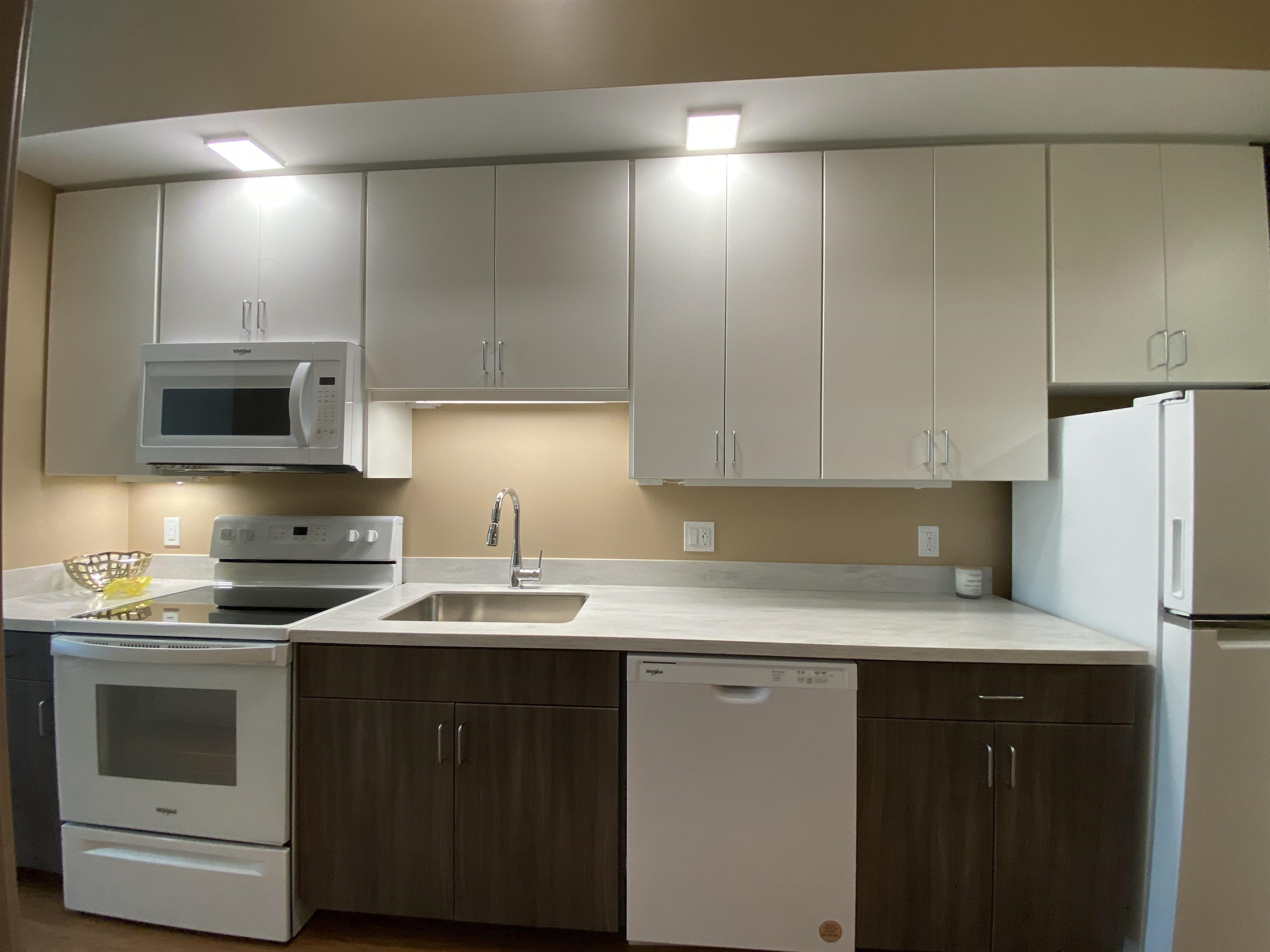 83 Hanover Street, Unit 205 Manchester, NH 03101 - Photo 16 of 37