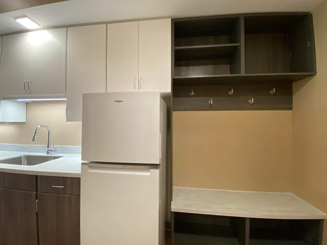 $2,071 | 83 Hanover Street, Unit 205, Manchester, NH 03101