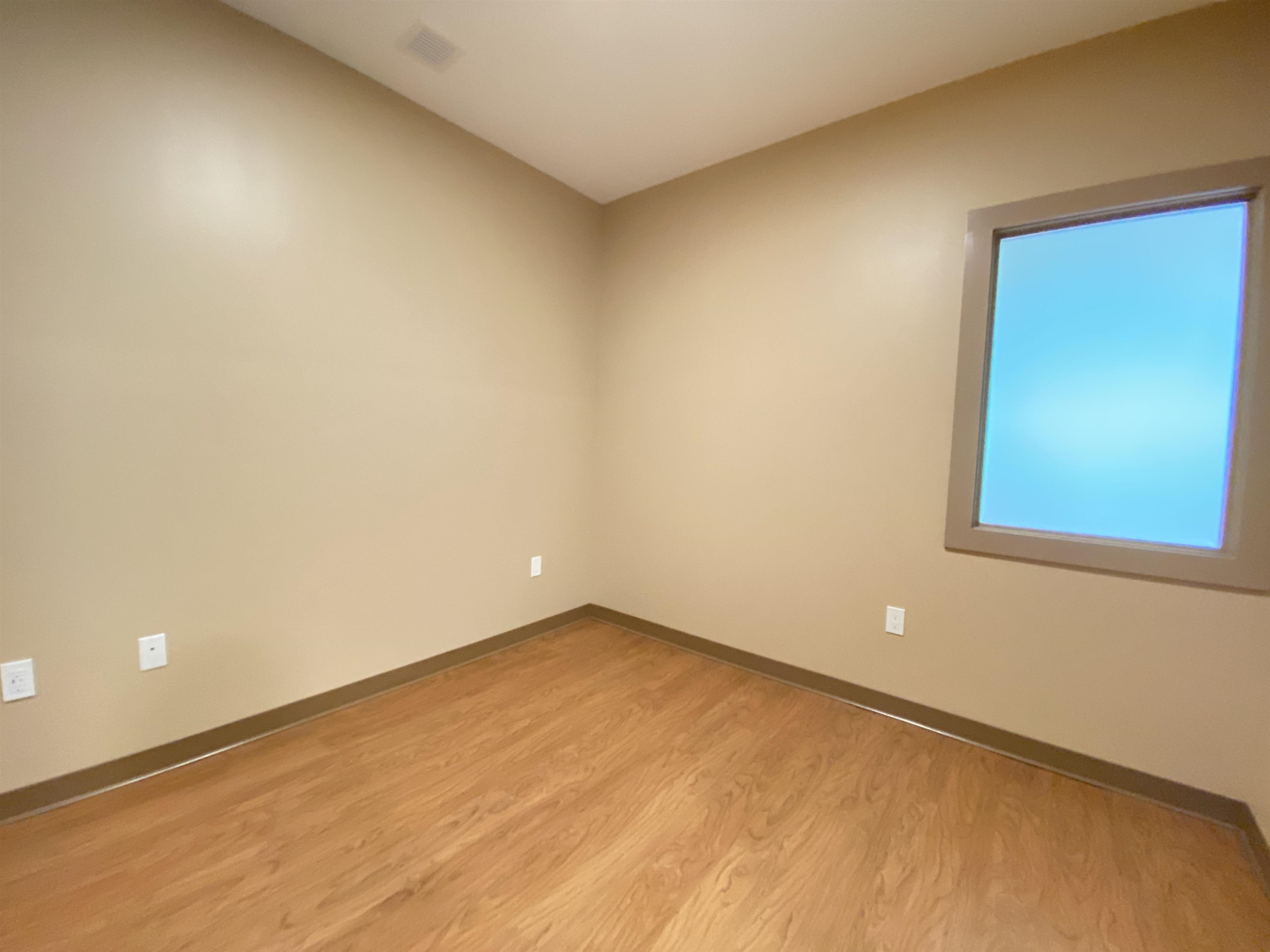 83 Hanover Street, Unit 205 Manchester, NH 03101 - Photo 28 of 37