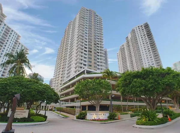 a view of a multi story building