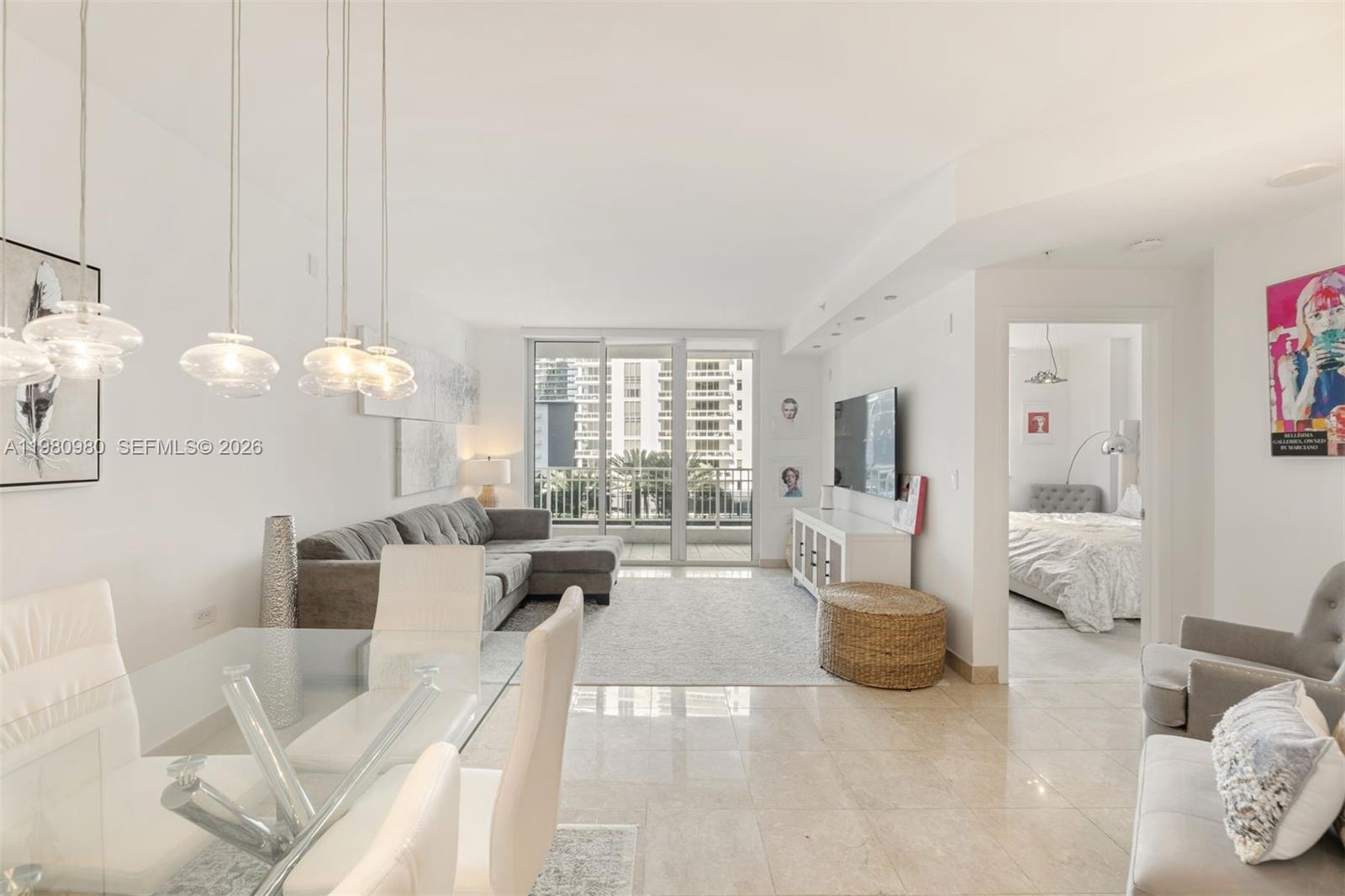 801 Brickell Key Boulevard, Unit 806 Miami, FL 33131 - Photo 6 of 34