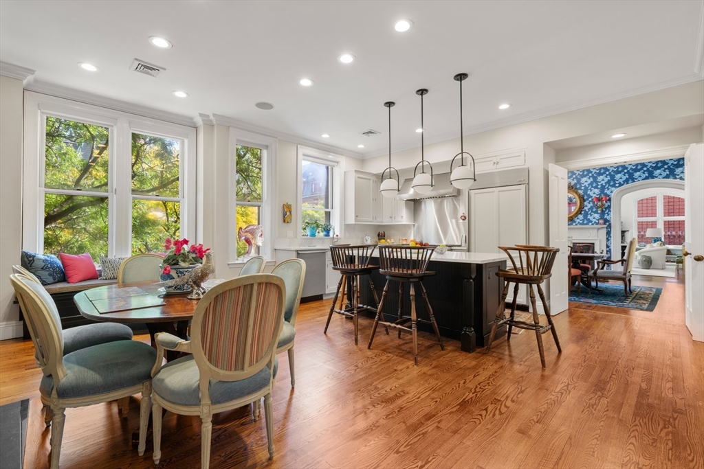 314 Dartmouth Street, Unit B Boston, MA 02116 - Photo 15 of 34 a view of a dining room with furniture window and wooden floor