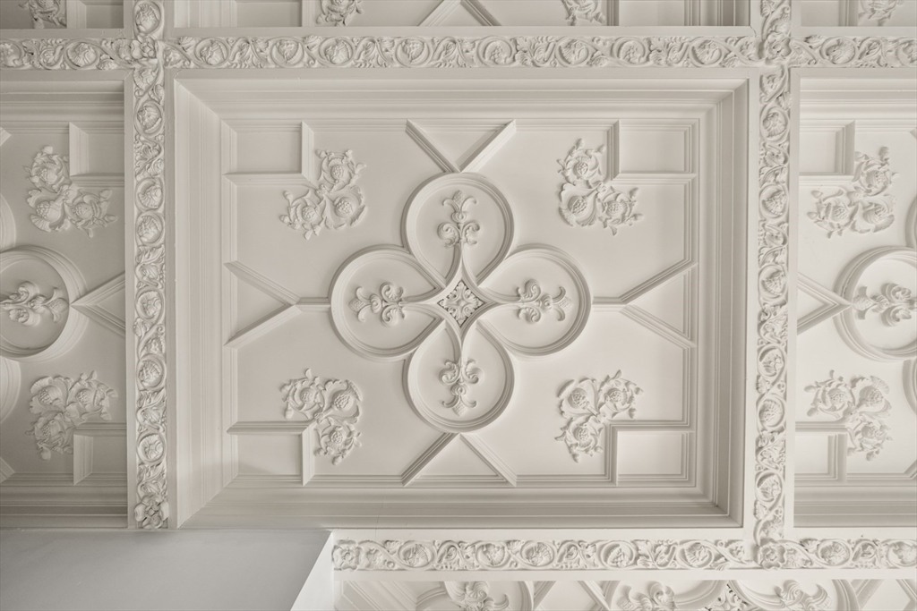 314 Dartmouth Street, Unit B Boston, MA 02116 - Photo 6 of 34 a front view of a door