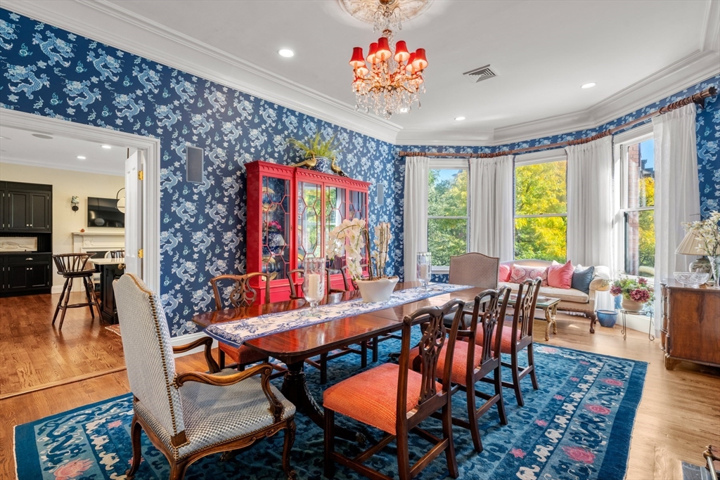 314 Dartmouth Street, Unit B Boston, MA 02116 - Photo 9 of 34 a view of a dining room with furniture window and outside view