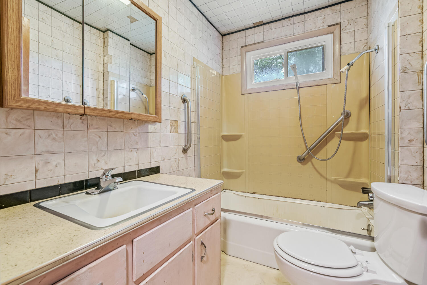 11577 Scott Park Road Delton, MI 49046 - Photo 19 of 55 WM11577scottpark-3