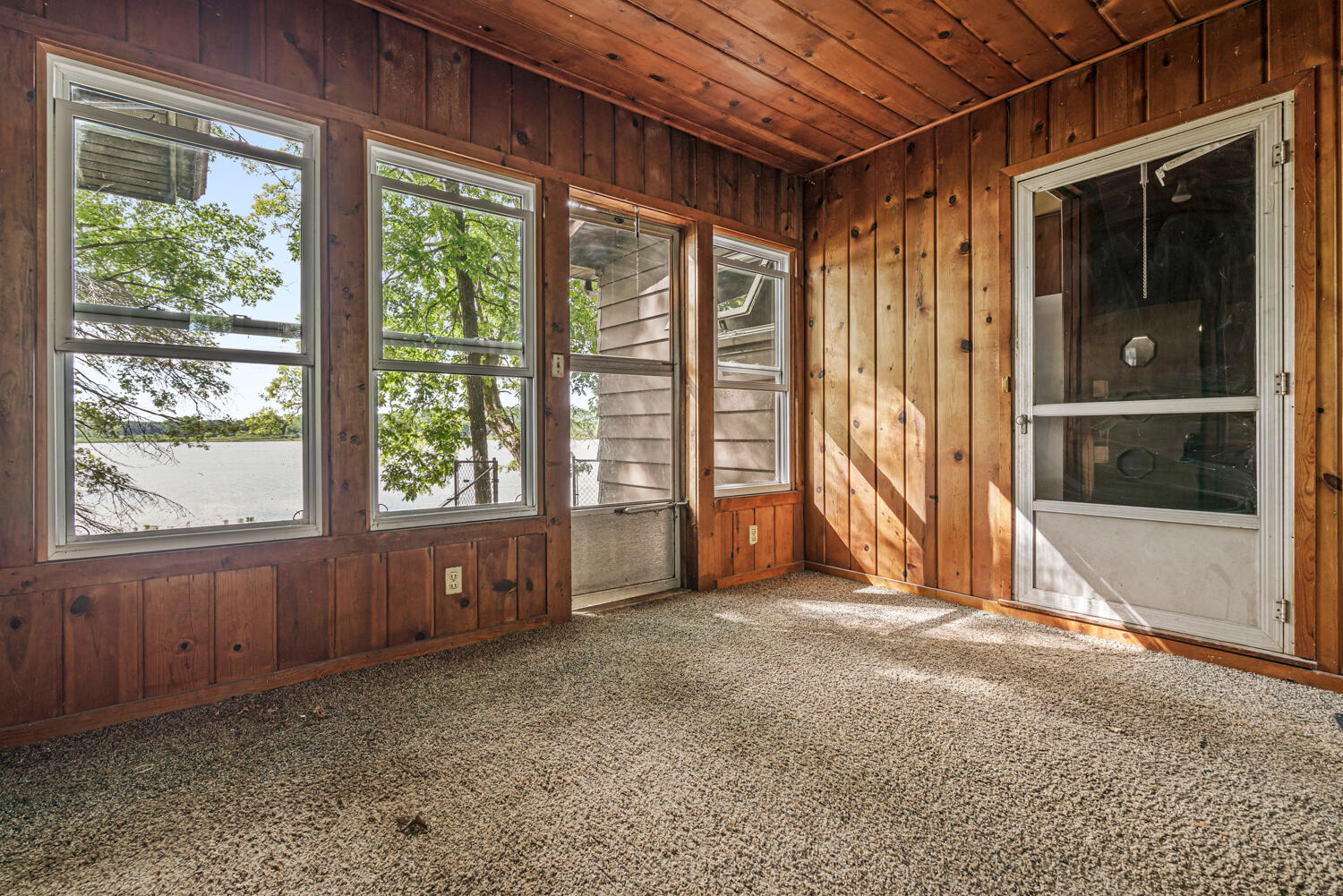 11577 Scott Park Road Delton, MI 49046 - Photo 5 of 55 WM11577scottpark-26