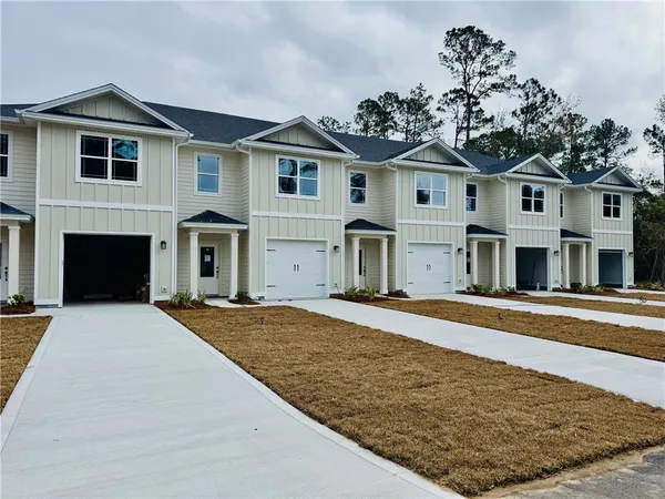 $260,000 | 573 South Arizona Street, Kingsland, GA 31548