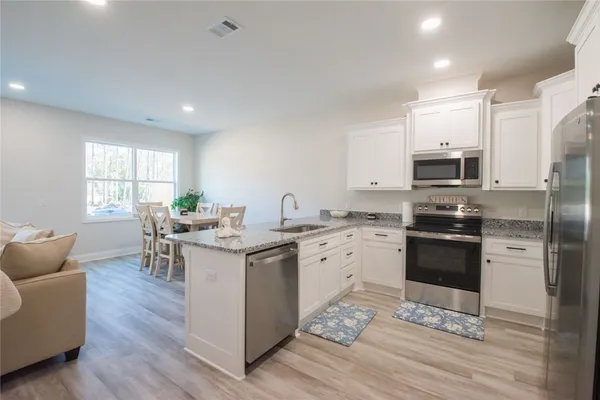 $260,000 | 573 South Arizona Street, Kingsland, GA 31548