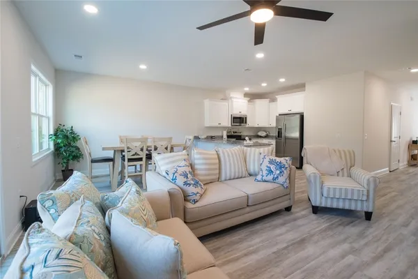 $260,000 | 573 South Arizona Street, Kingsland, GA 31548