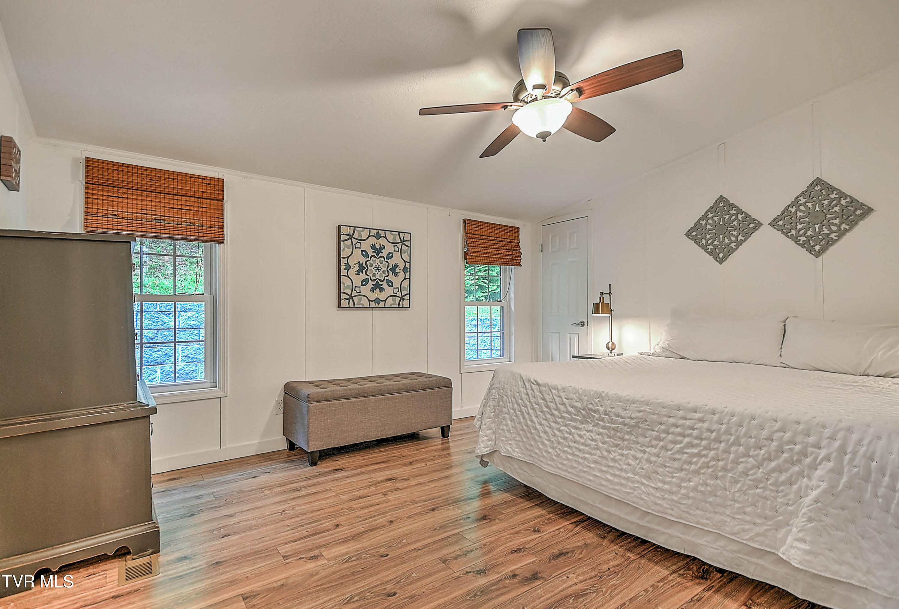 162 Lakeside Drive Butler, TN 37640 - Photo 29 of 45 162 Lakeside DST-32