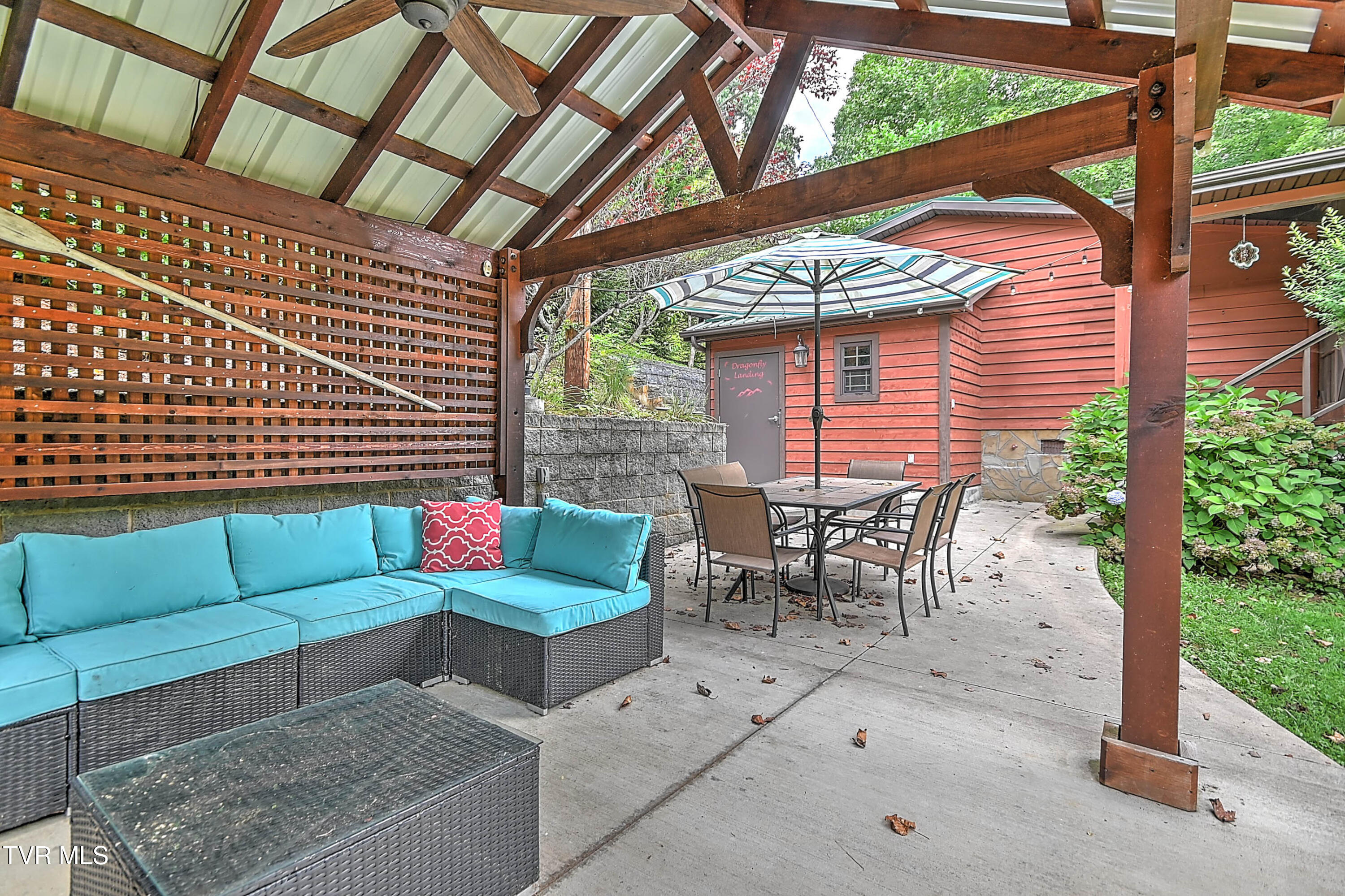 162 Lakeside Drive Butler, TN 37640 - Photo 38 of 45 162 Lakeside DST-41