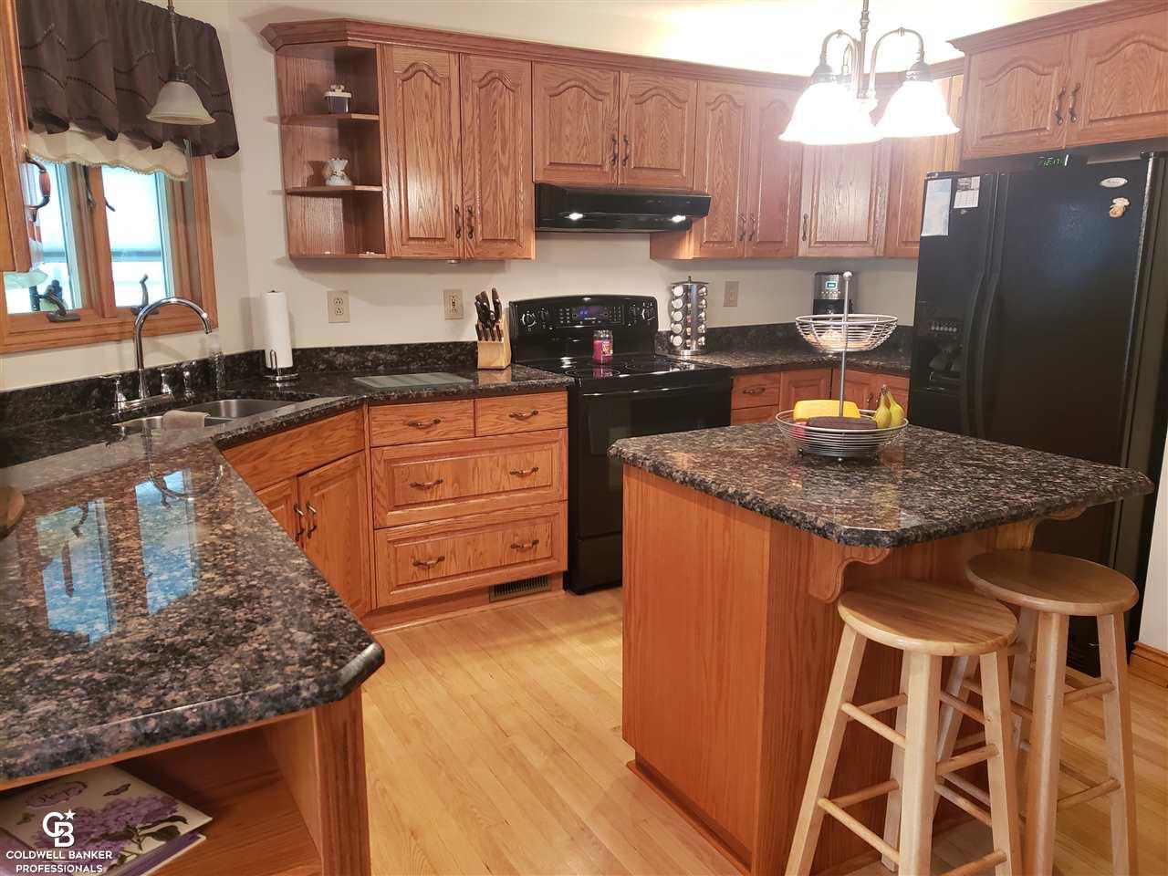 3605 Bricker Road Avoca, MI 48006 - Photo 2 of 23