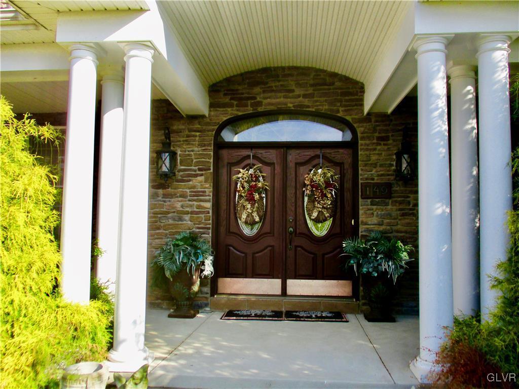 149 Jacoby Run Road Mount Bethel, PA 18343 - Photo 3 of 46 Gallery Image 3
