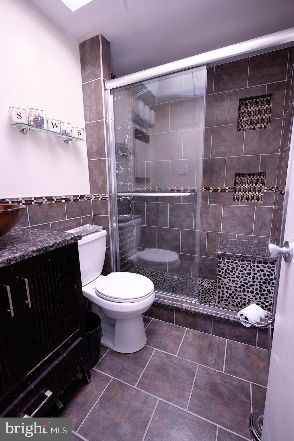 7938 Gilbert Street Philadelphia, PA 19150 - Photo 12 of 27