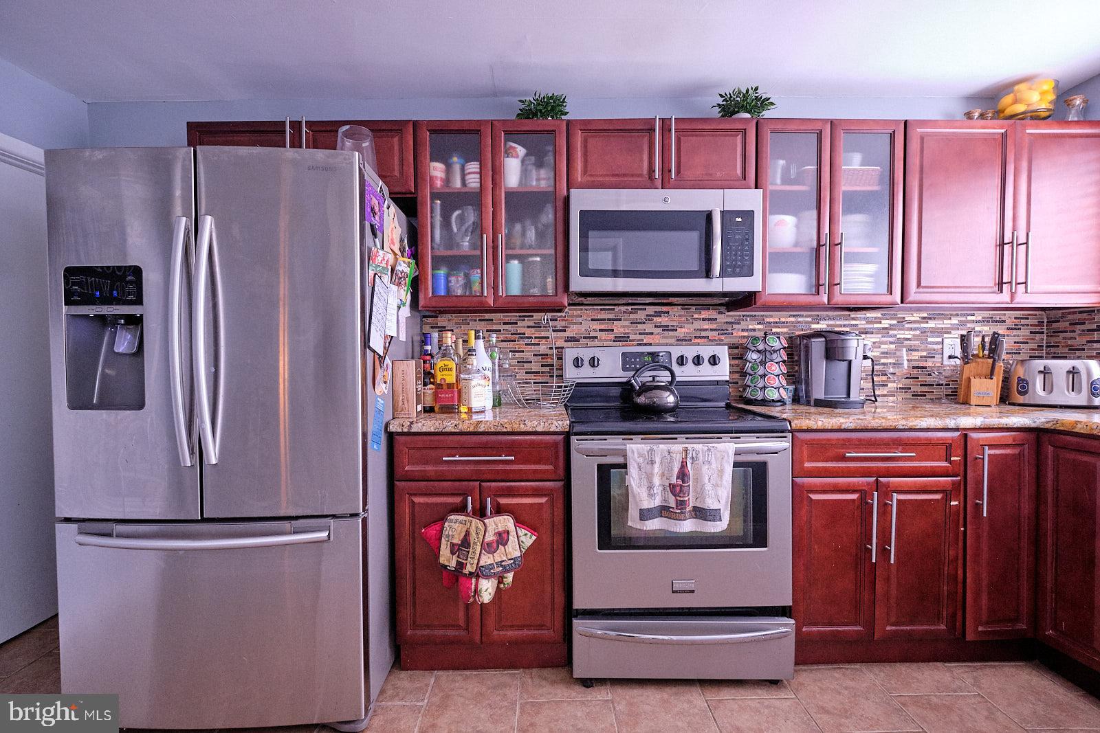 7938 Gilbert Street Philadelphia, PA 19150 - Photo 6 of 27