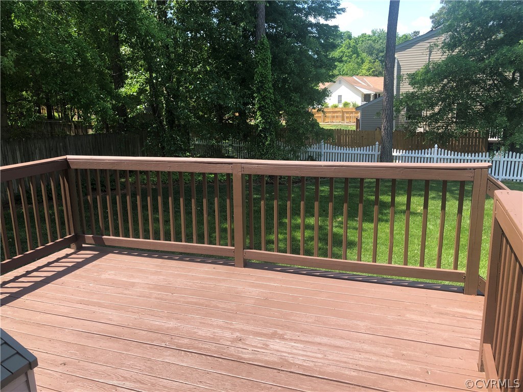 9736 Lockberry Ridge Loop North Chesterfield, VA 23237 - Photo 28 of 32 Gallery Image 28