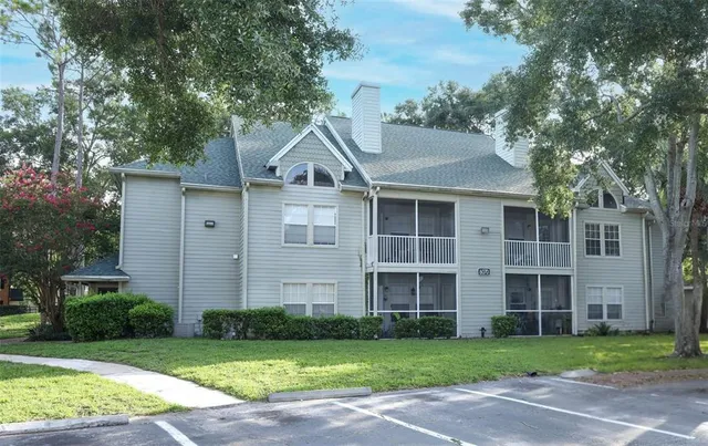 $179,900 | 6070 Westgate Drive, Unit 204, Orlando, FL 32835