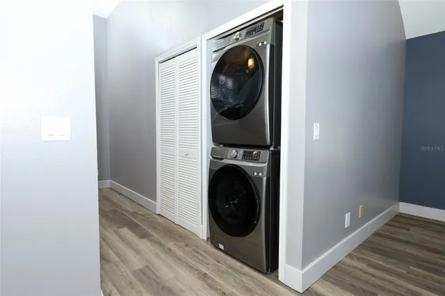 $179,900 | 6070 Westgate Drive, Unit 204, Orlando, FL 32835