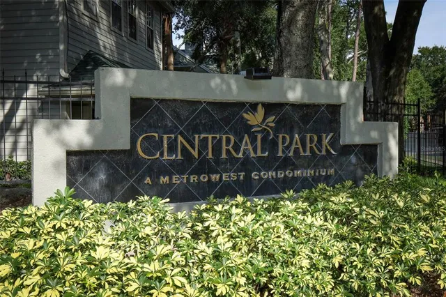 $179,900 | 6070 Westgate Drive, Unit 204, Orlando, FL 32835