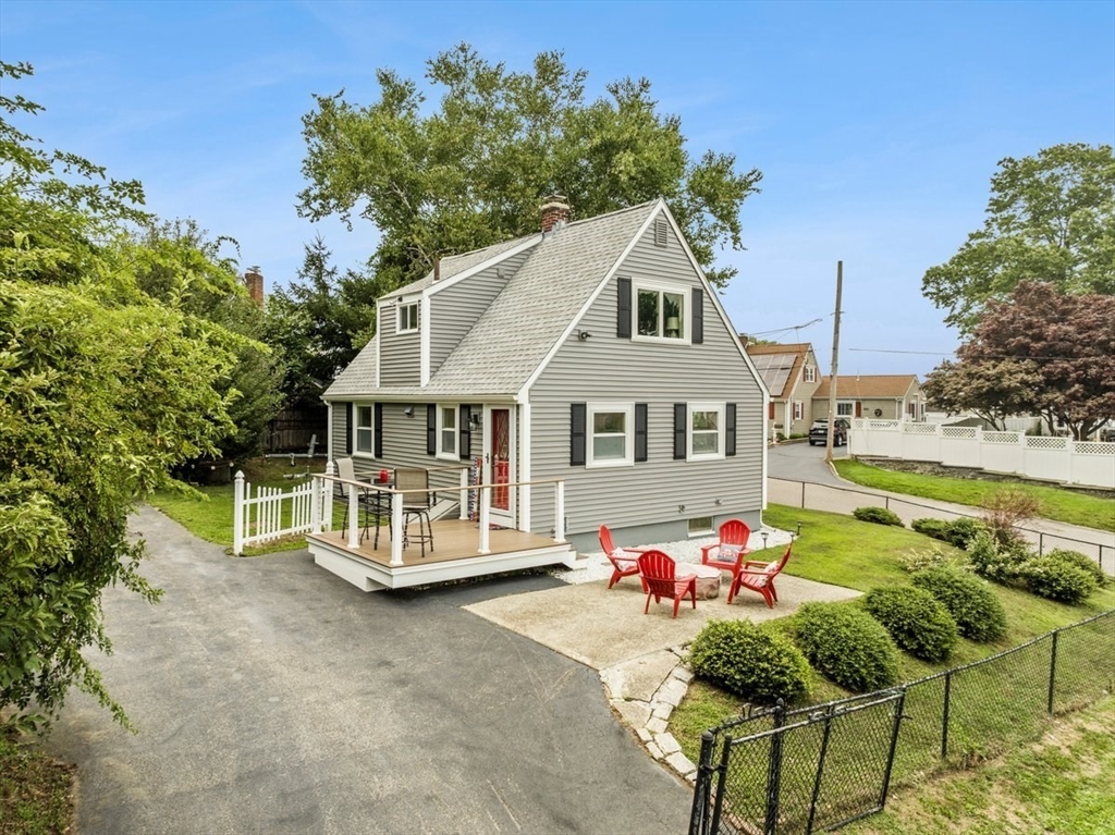 39 Hilltop Road Weymouth, MA 02191 - Photo 1 of 39 Gallery Image 1