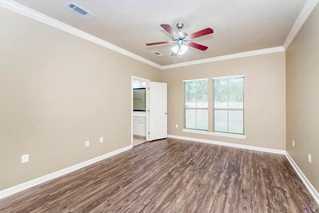 $2,100 | 15069 Creek Drive, Gonzales, LA 70737