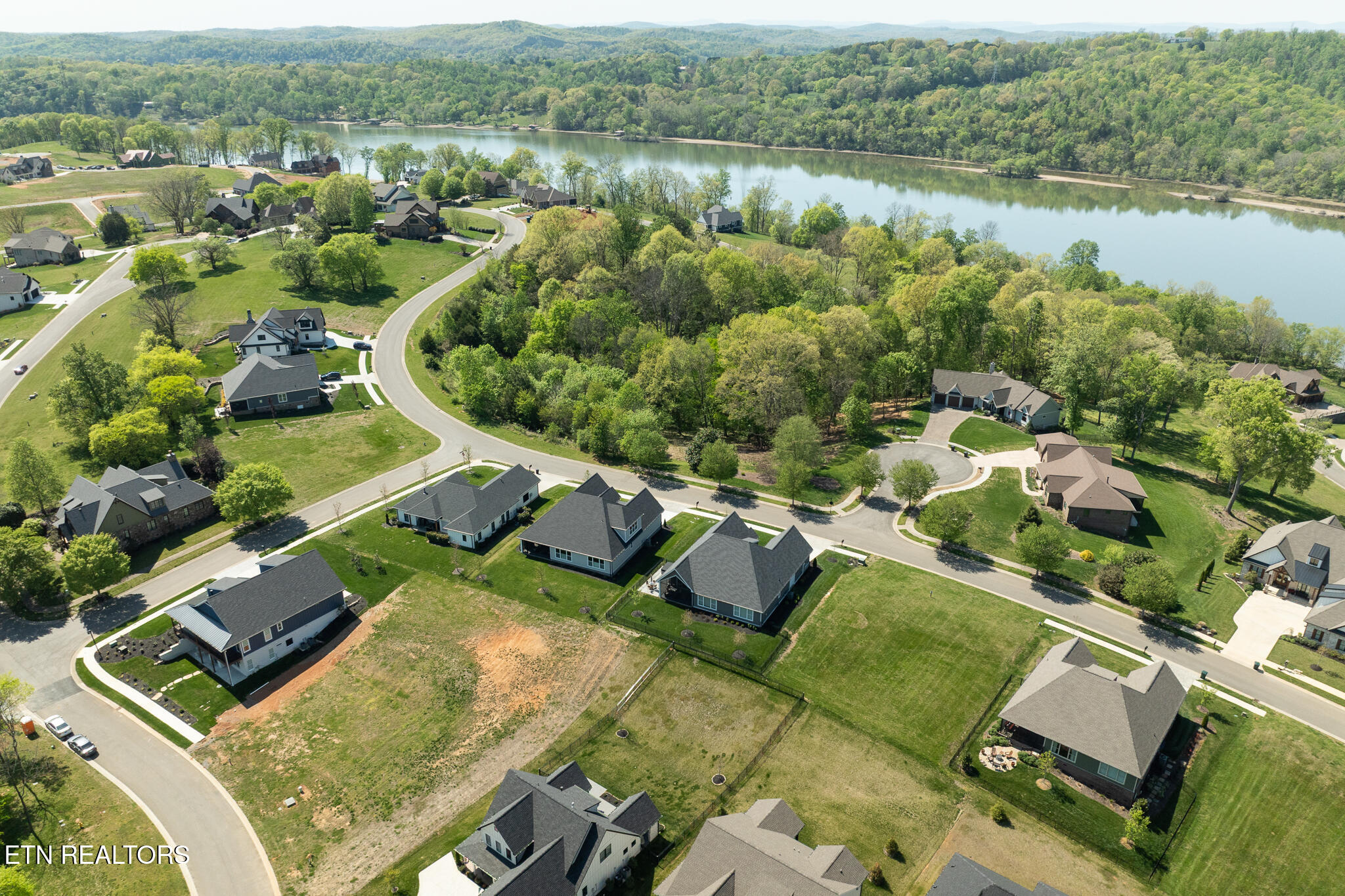 3574 Persimmon Loudon, TN 37774 - Photo 7 of 26 untitled-7