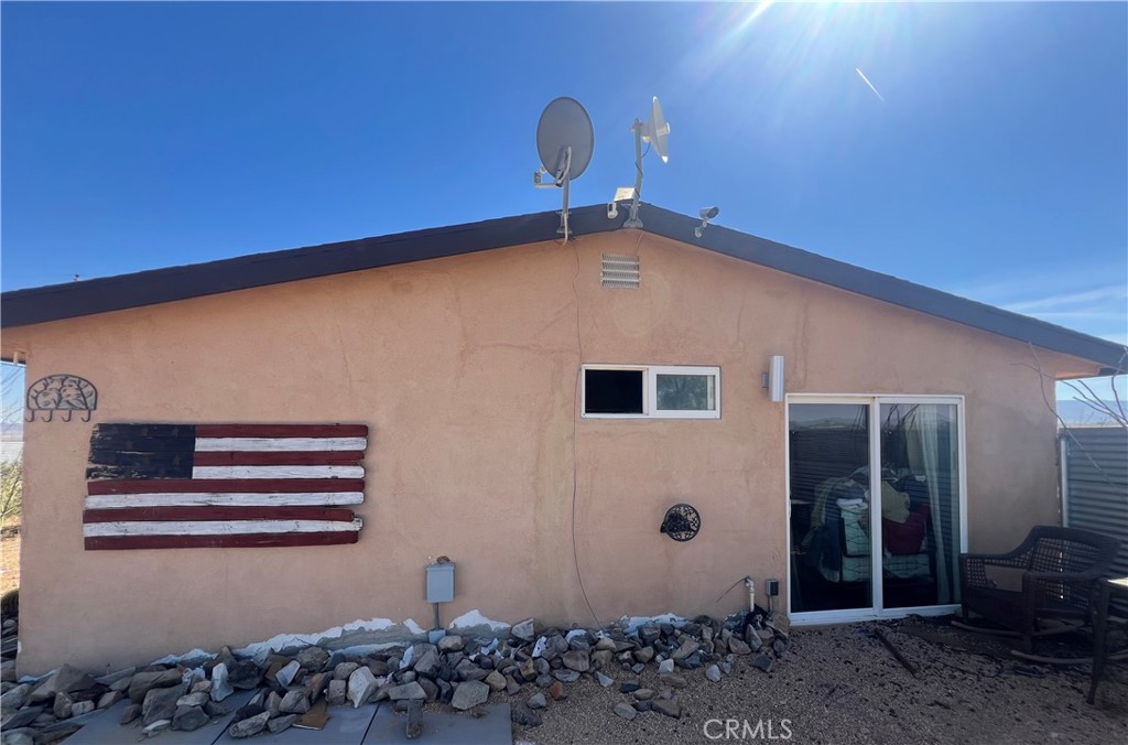 4190 Kern Road Twentynine Palms, CA 92277 - Photo 3 of 3 a front view of a house