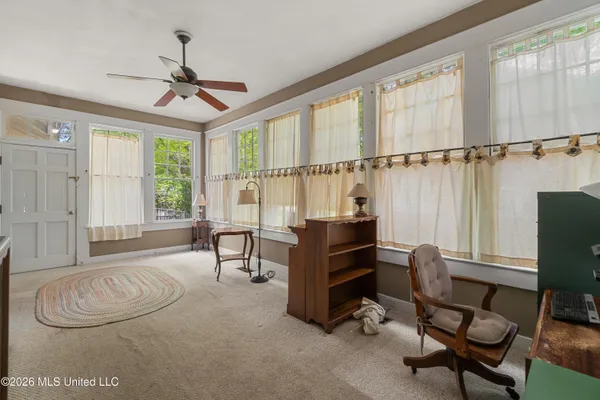 $349,500 | 410 4th Avenue, Hattiesburg, MS 39401